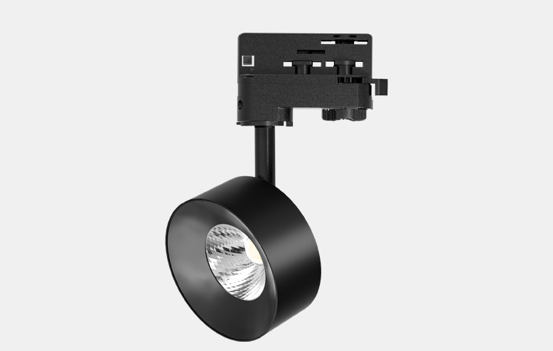 维多利亚老品牌vic(集团)官方网站