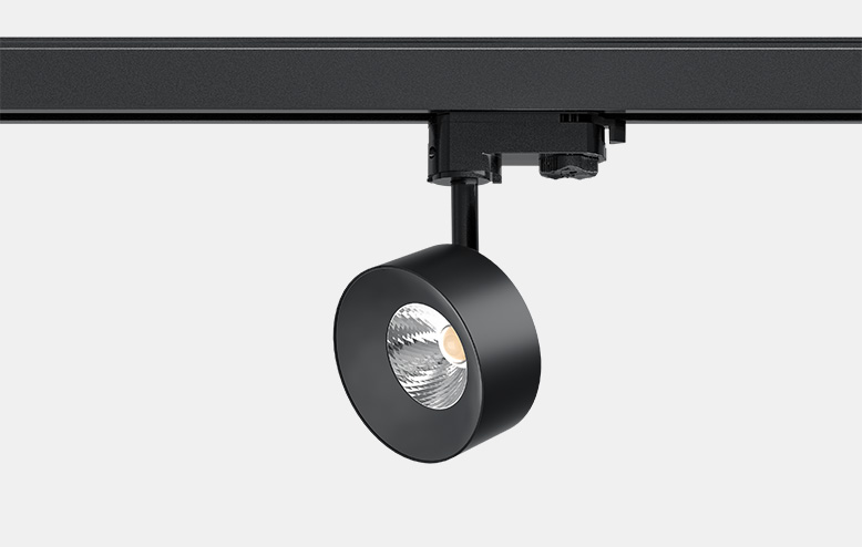 维多利亚老品牌vic(集团)官方网站